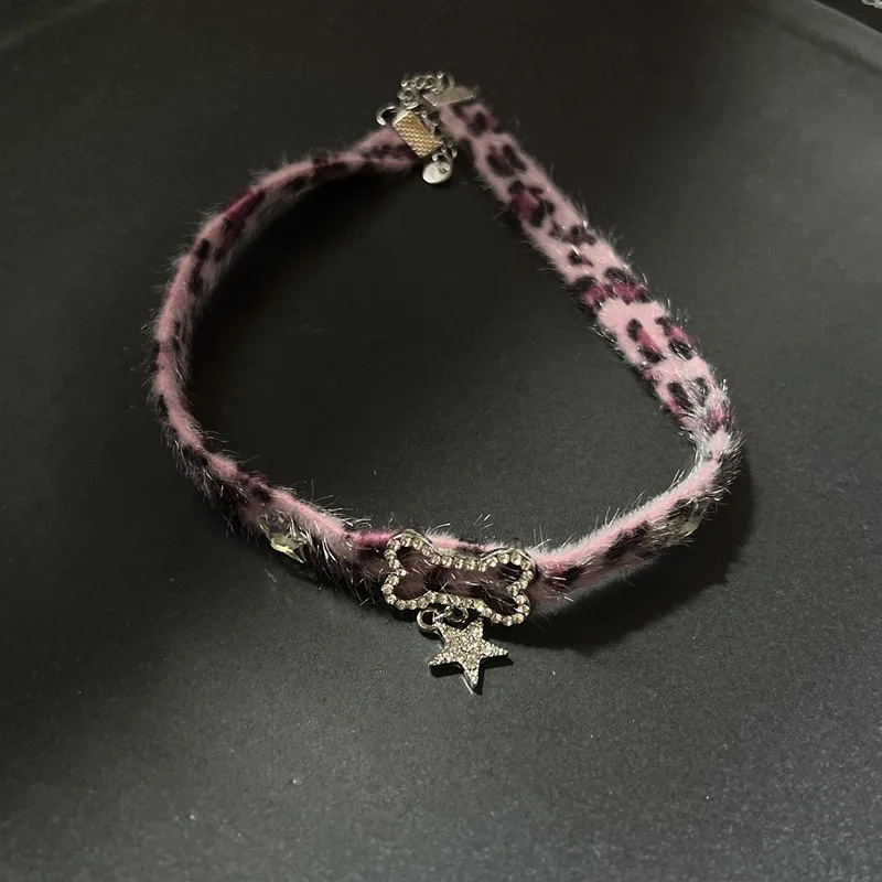 귀여운 Y2K 고양이 발톱 별 하트 펜던트 플러시 레오 - Women'S Accessories In The 90S 리뷰 및 가격