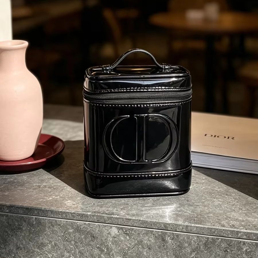 디올 가방 블랙 메쉬 여성용 가방 휴대용 화장품 수납  - Women Accessories Pouch 리뷰 및 가격